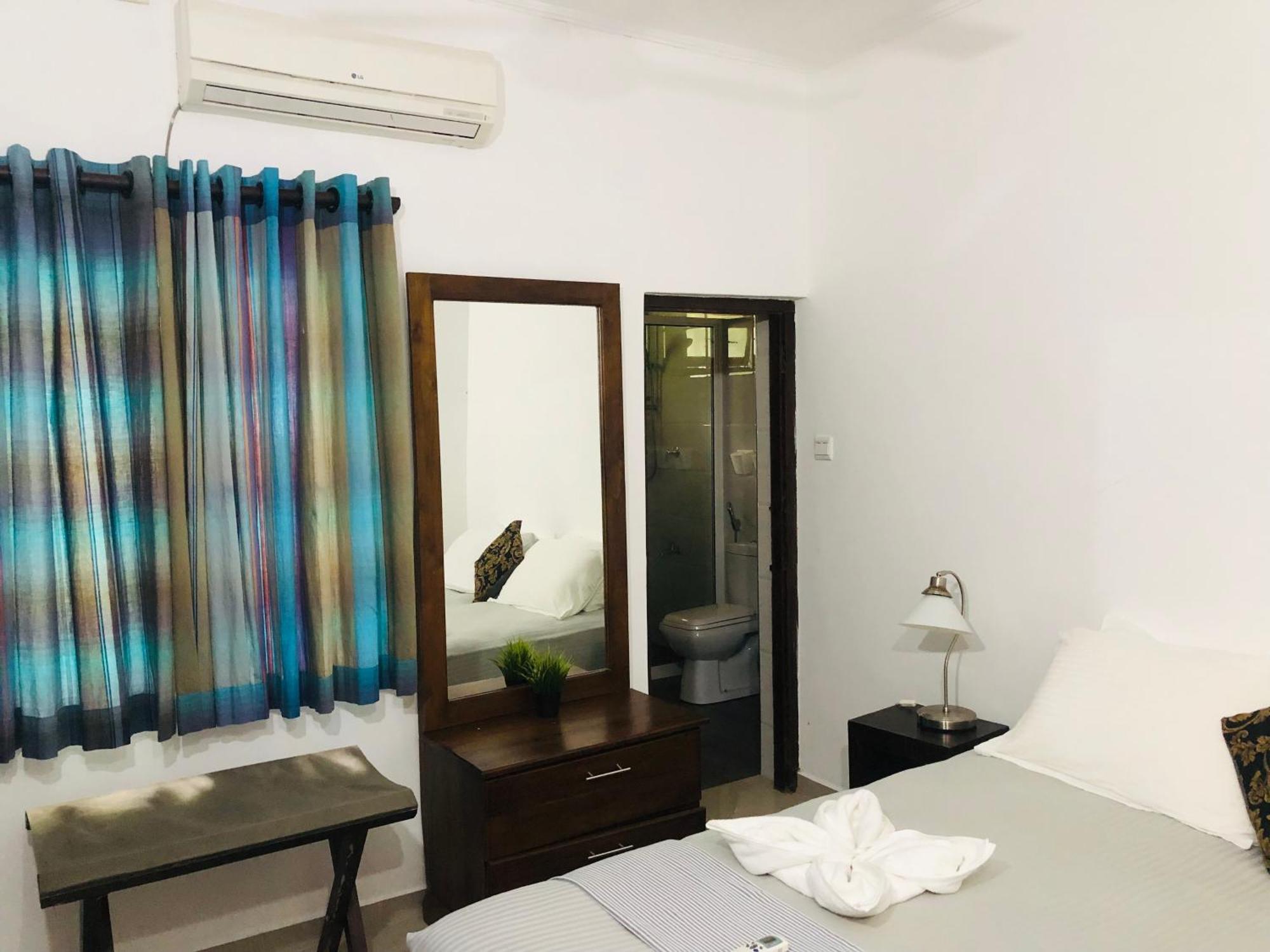 Jaya Villa Хиккадува Экстерьер фото